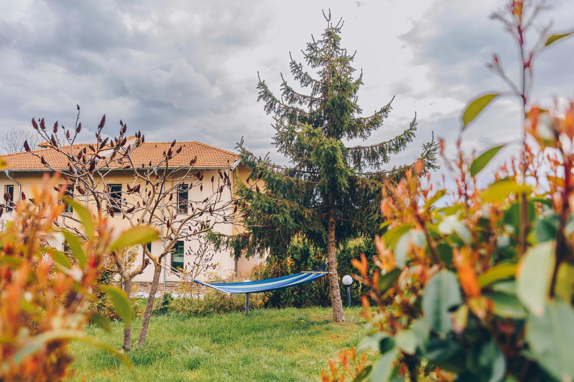 Vila Gardenia Gumoshtnik Екстериор снимка