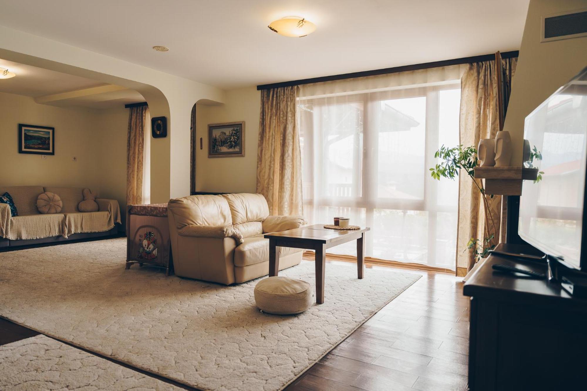 Vila Gardenia Gumoshtnik Екстериор снимка